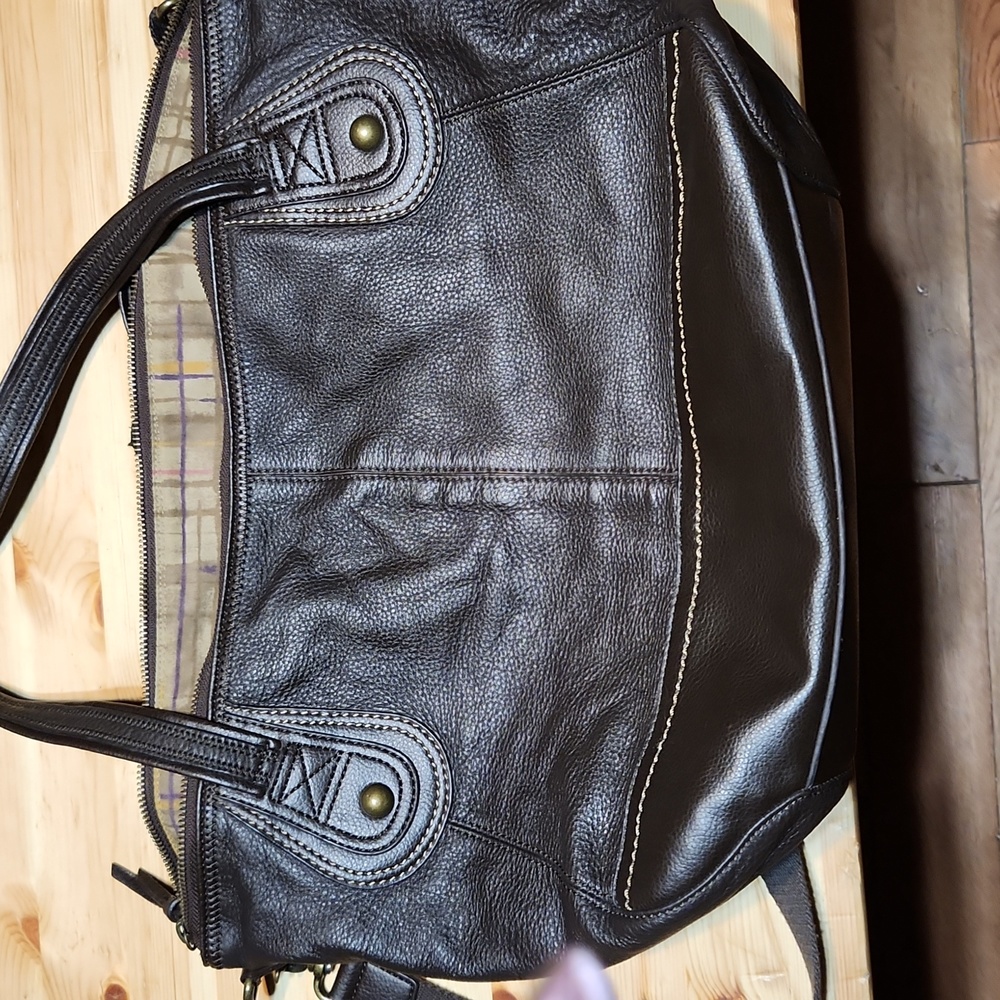 Brown pleather bag.